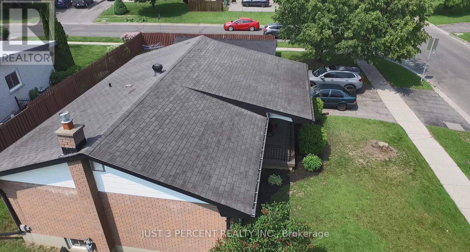 1087 St Paul's Street, Peterborough North (South), Ontario  K9H 6J7 - Photo 9 - X12217146