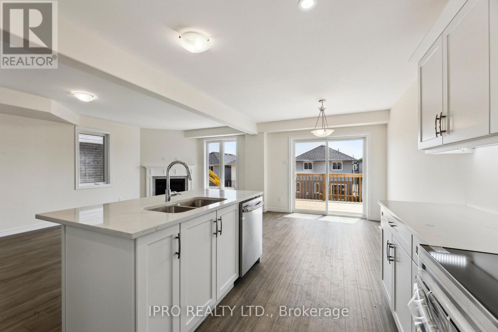 925 Bamford Terrace, Peterborough North (North), Ontario  K9K 0H2 - Photo 17 - X12216650