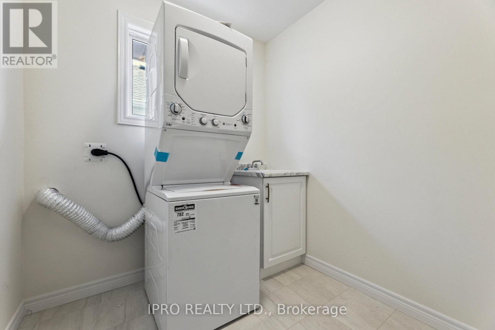 925 Bamford Terrace, Peterborough North (North), Ontario  K9K 0H2 - Photo 23 - X12216650
