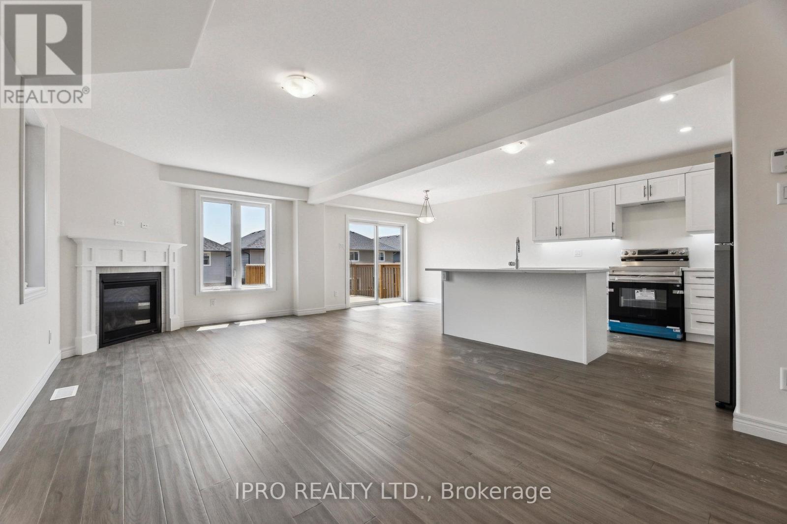 925 Bamford Terrace, Peterborough North (North), Ontario  K9K 0H2 - Photo 8 - X12216650