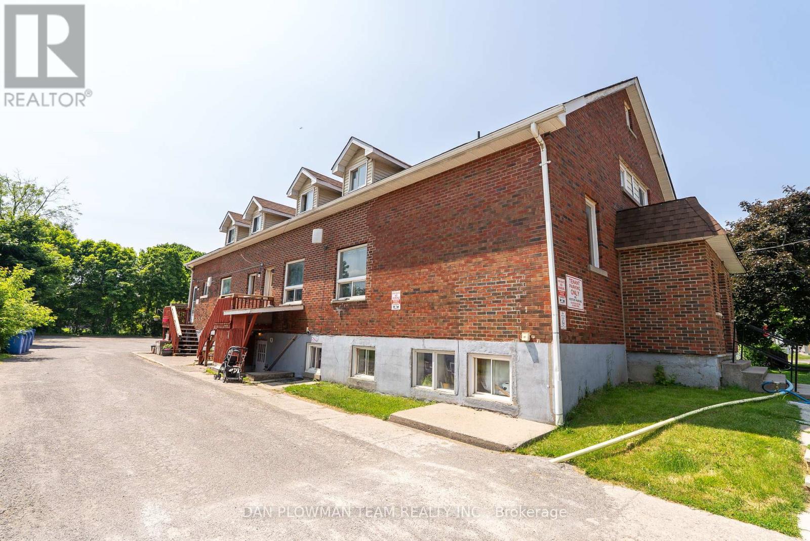 26/30/55 Victoria / Glenelg Avenue S, Kawartha Lakes (Lindsay), Ontario  K9V 3C8 - Photo 12 - X12216747