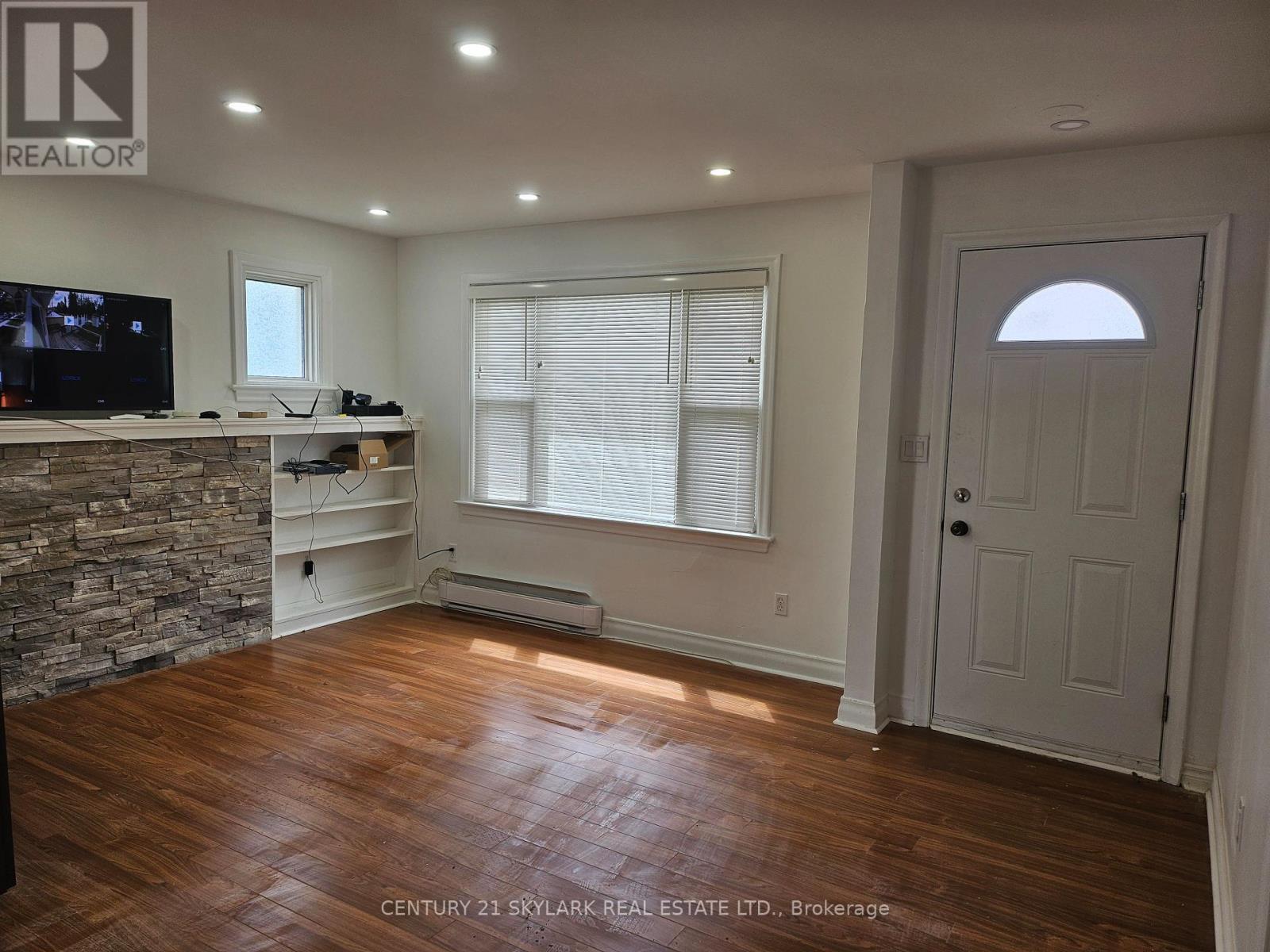 862 Armour Road, Peterborough East (North), Ontario  K9H 2A2 - Photo 8 - X12217037