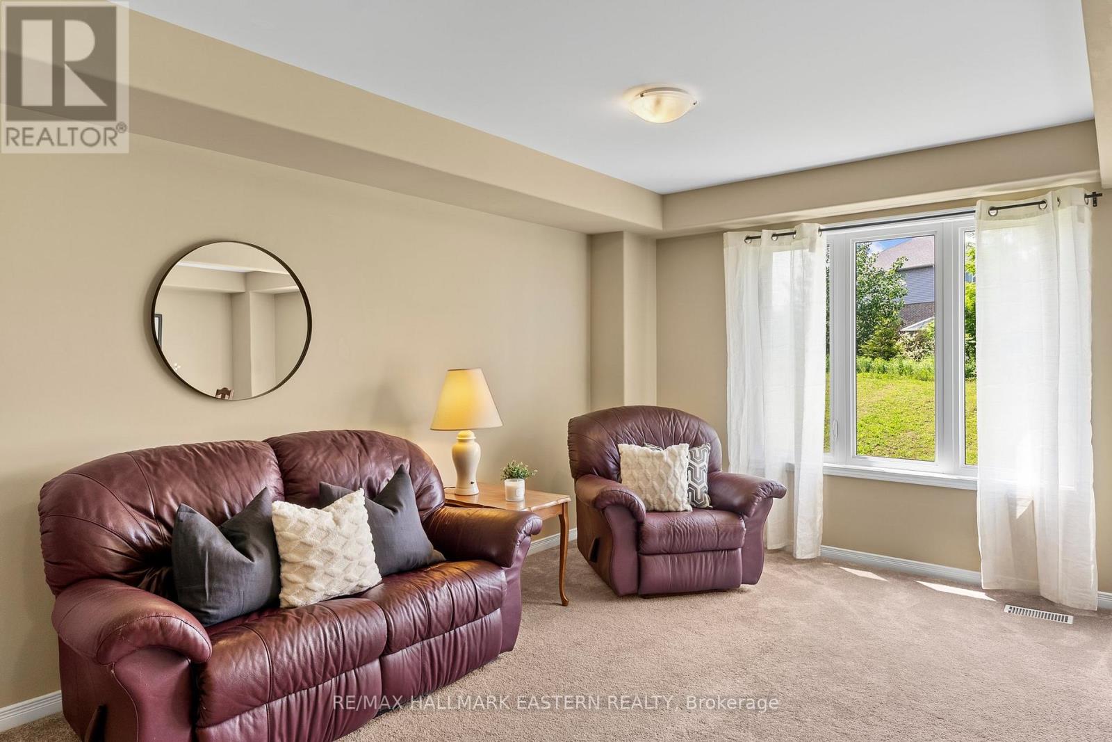 1649 Hetherington Drive, Peterborough North (University Heights), Ontario  K9L 0G6 - Photo 13 - X12217297