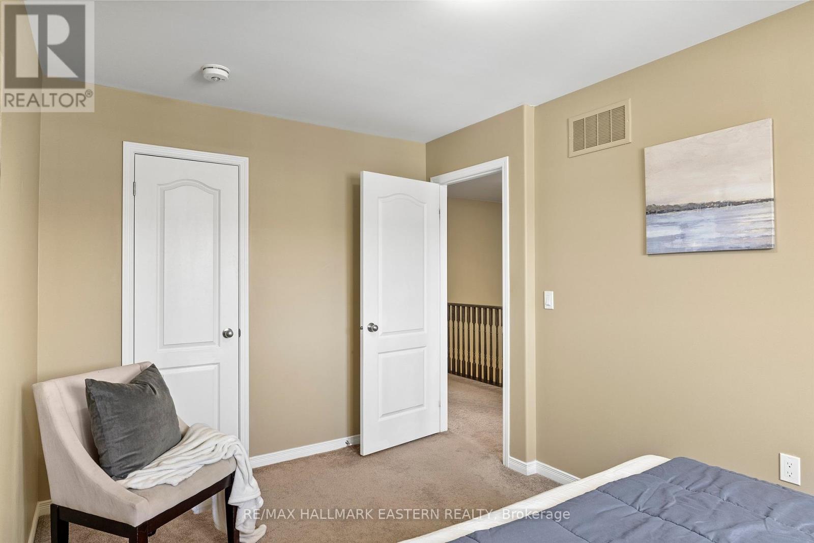 1649 Hetherington Drive, Peterborough North (University Heights), Ontario  K9L 0G6 - Photo 21 - X12217297