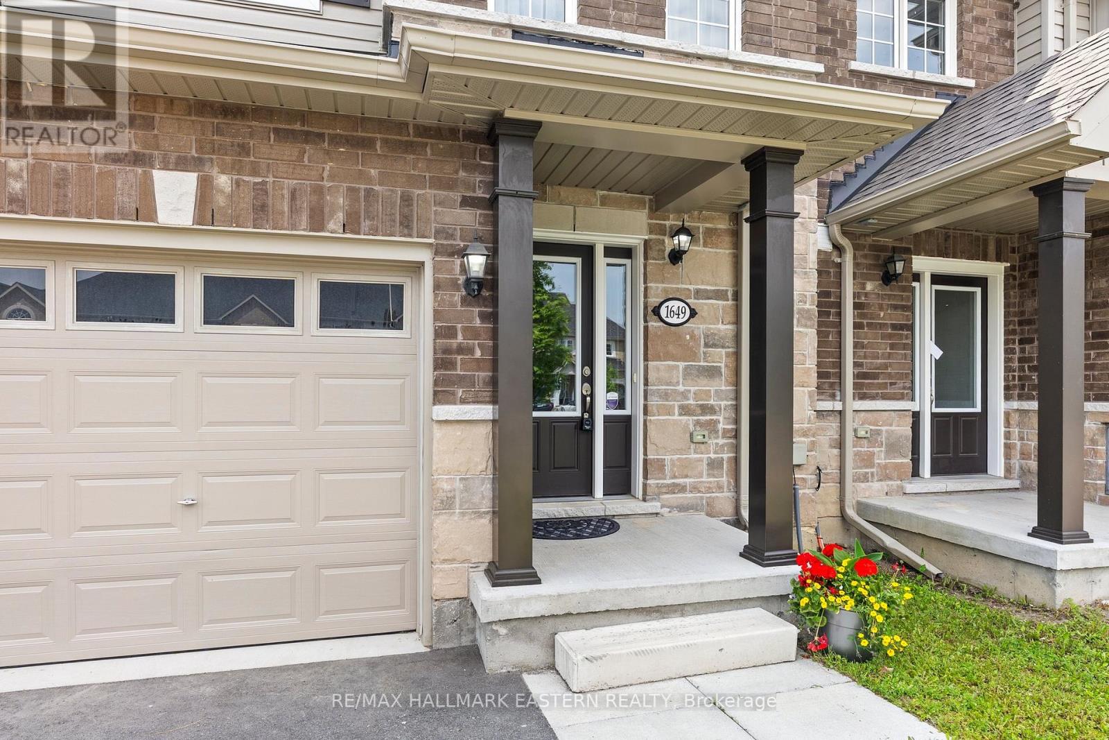 1649 Hetherington Drive, Peterborough North (University Heights), Ontario  K9L 0G6 - Photo 4 - X12217297