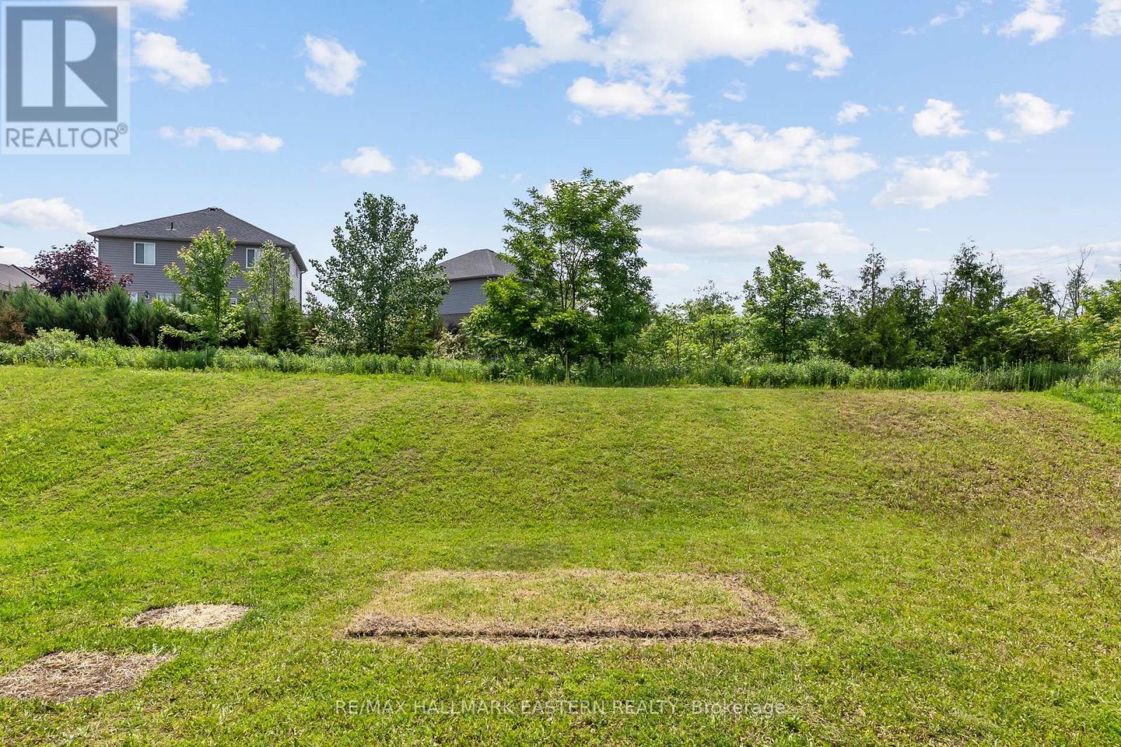 1649 Hetherington Drive, Peterborough North (University Heights), Ontario  K9L 0G6 - Photo 43 - X12217297