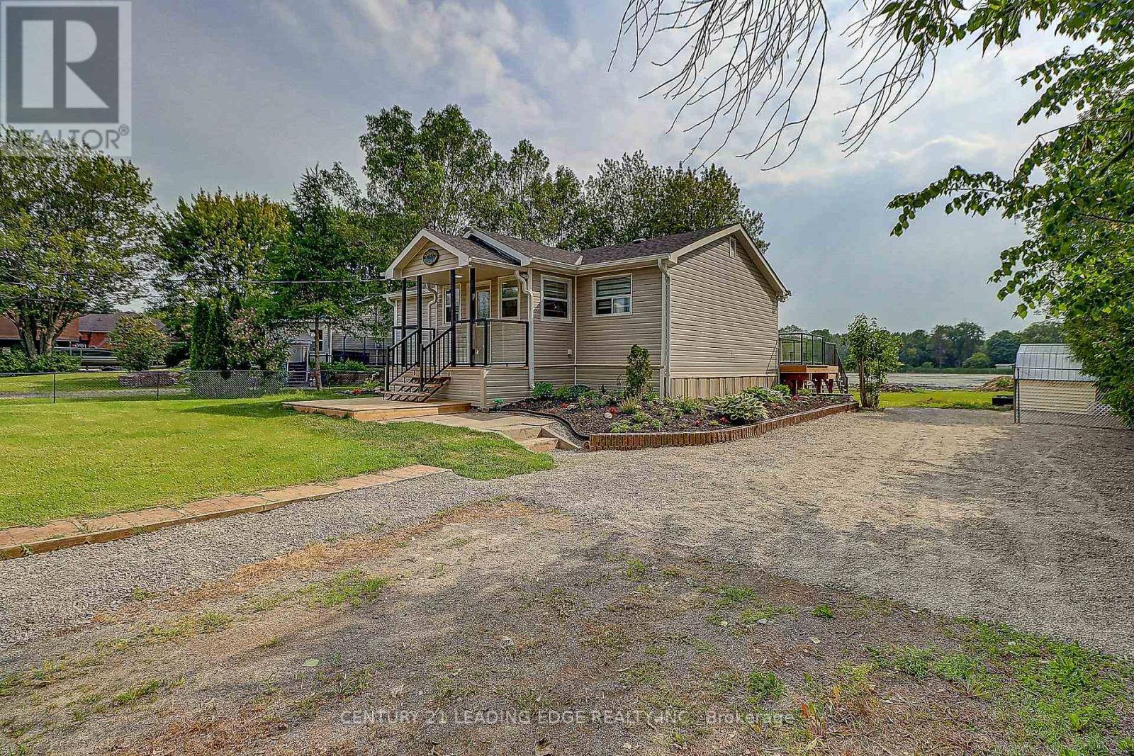 2029 Selwyn Shores Drive, Selwyn, Ontario  K0L 2H0 - Photo 4 - X12217808