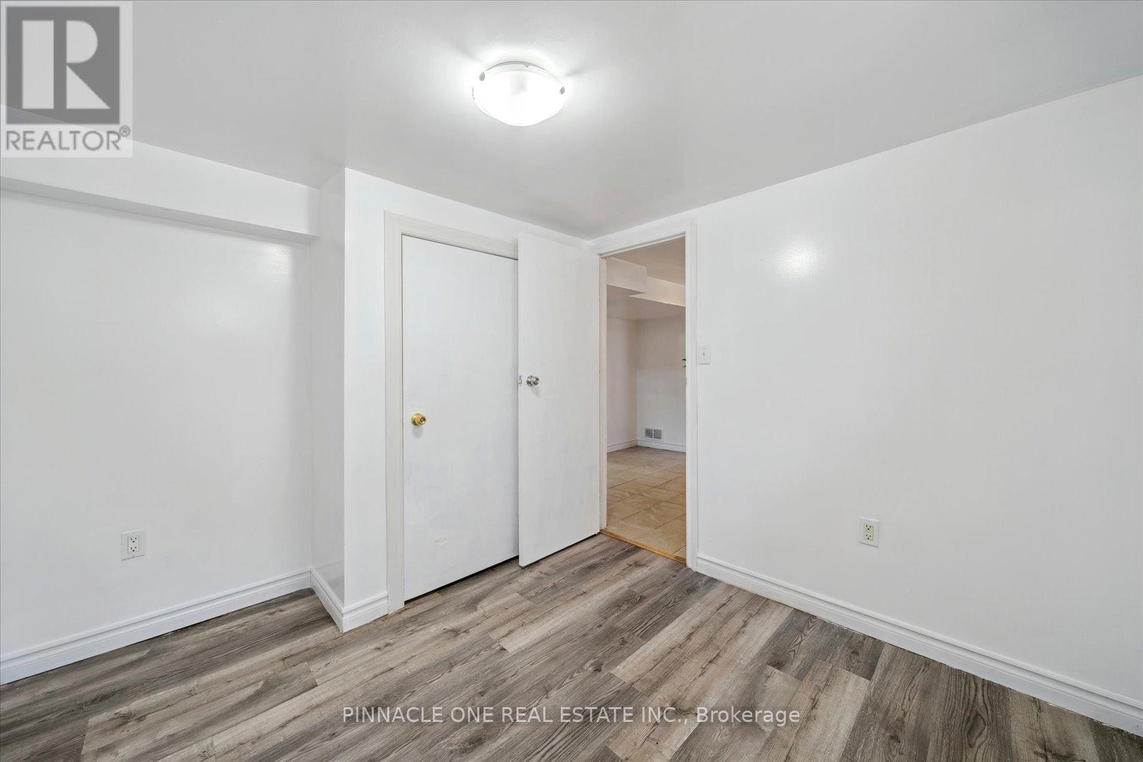 425 Parkhill Road W, Peterborough Central (North), Ontario  K9H 3J2 - Photo 20 - X12217915