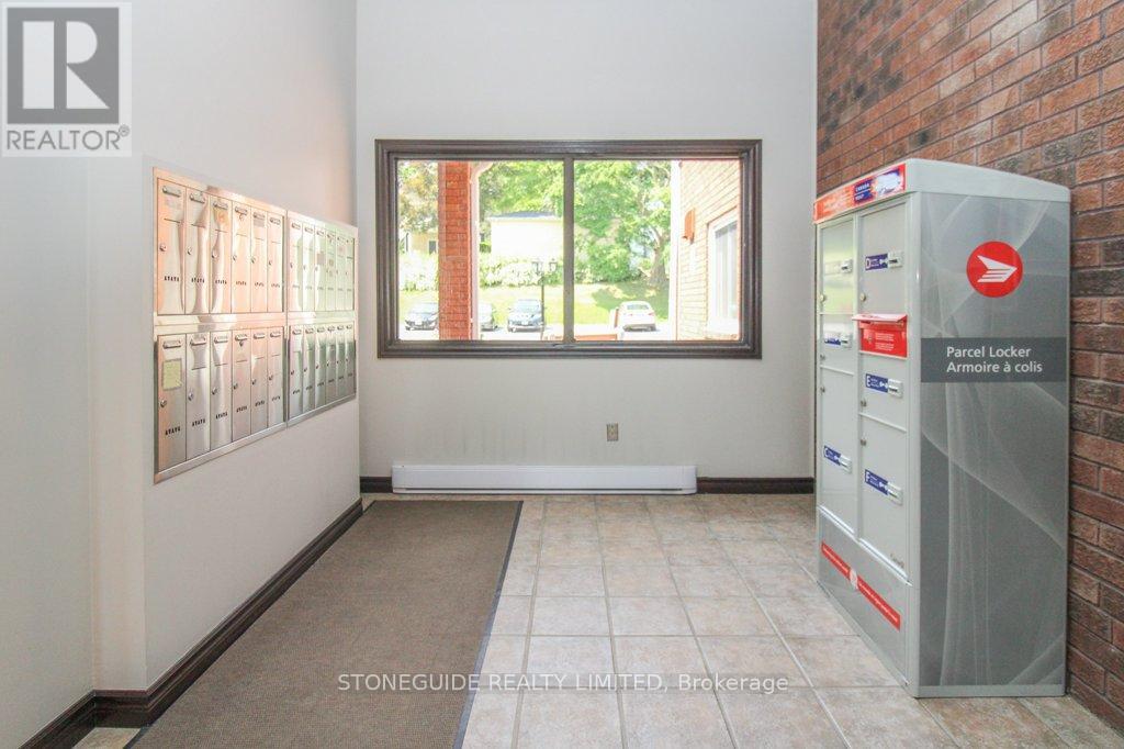 113 - 475 Parkhill Road W, Peterborough Central (North), Ontario  K9H 7M5 - Photo 35 - X12218034