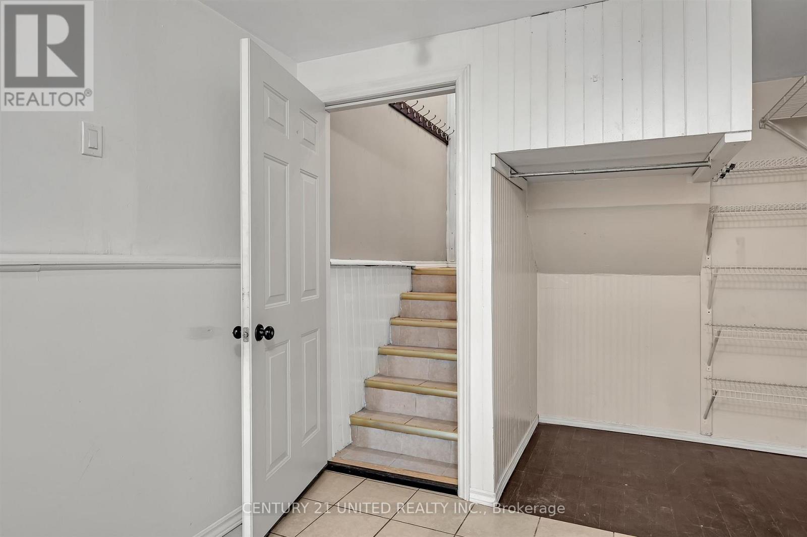 719 Mountain Ash Road, Peterborough South (West), Ontario  K9J 8K1 - Photo 29 - X12218265