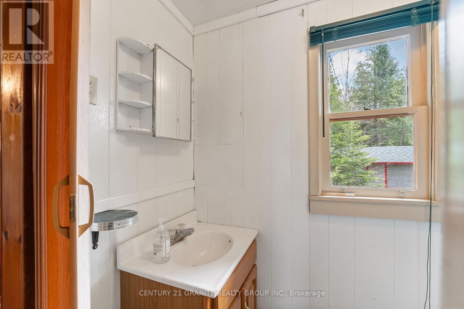 1287 Upper Paudash Lake Road, Highlands East (Cardiff Ward), Ontario  K0L 1M0 - Photo 13 - X12218370