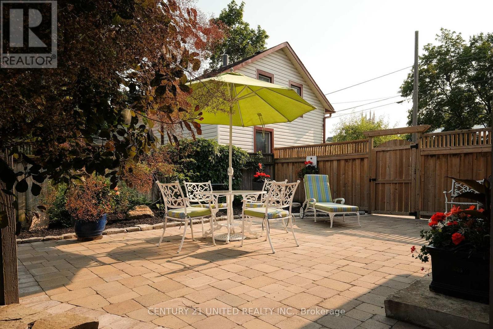 558 Harvey Street, Peterborough Central (North), Ontario  K9H 3K9 - Photo 41 - X12218402