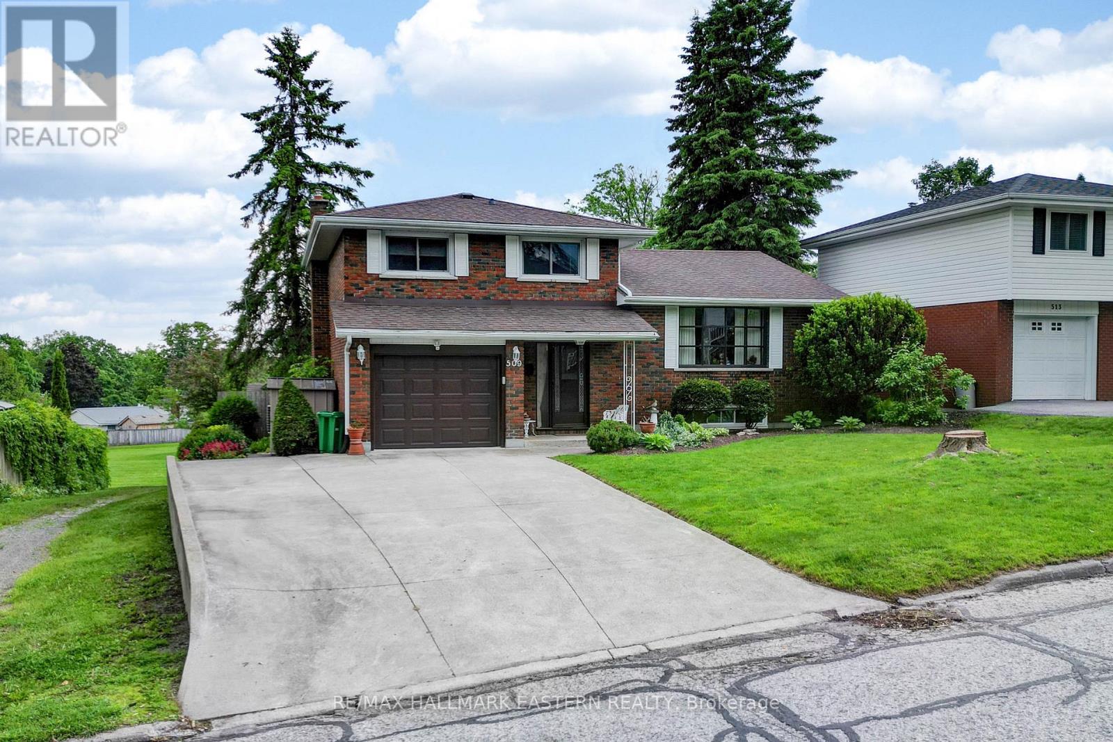 509 Montcalm Drive, Peterborough North (Central), Ontario  K9H 6S9 - Photo 2 - X12218421