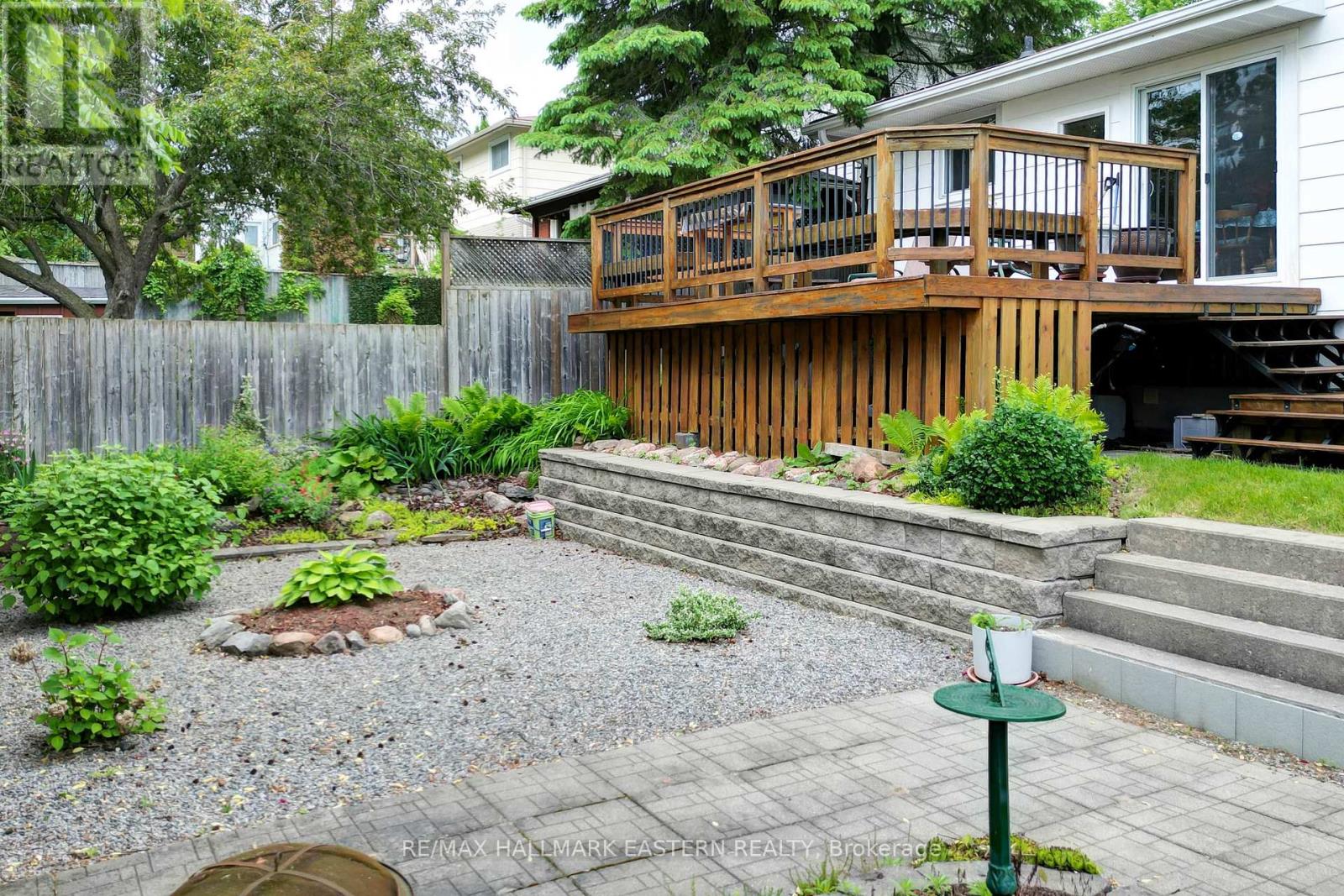 509 Montcalm Drive, Peterborough North (Central), Ontario  K9H 6S9 - Photo 36 - X12218421