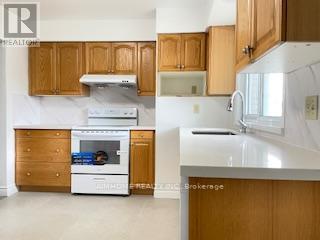 Main Floor - 1155 Cabot Street, Peterborough North (Central), Ontario  K9H 6W8 - Photo 10 - X12218348
