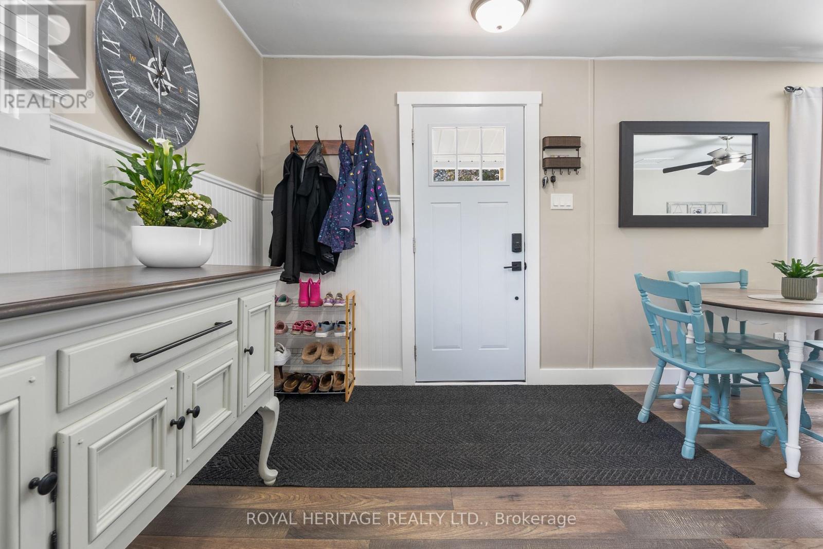 203 Princess Elizabeth Crescent, Kawartha Lakes (Lindsay), Ontario  K9V 1P2 - Photo 10 - X12218549