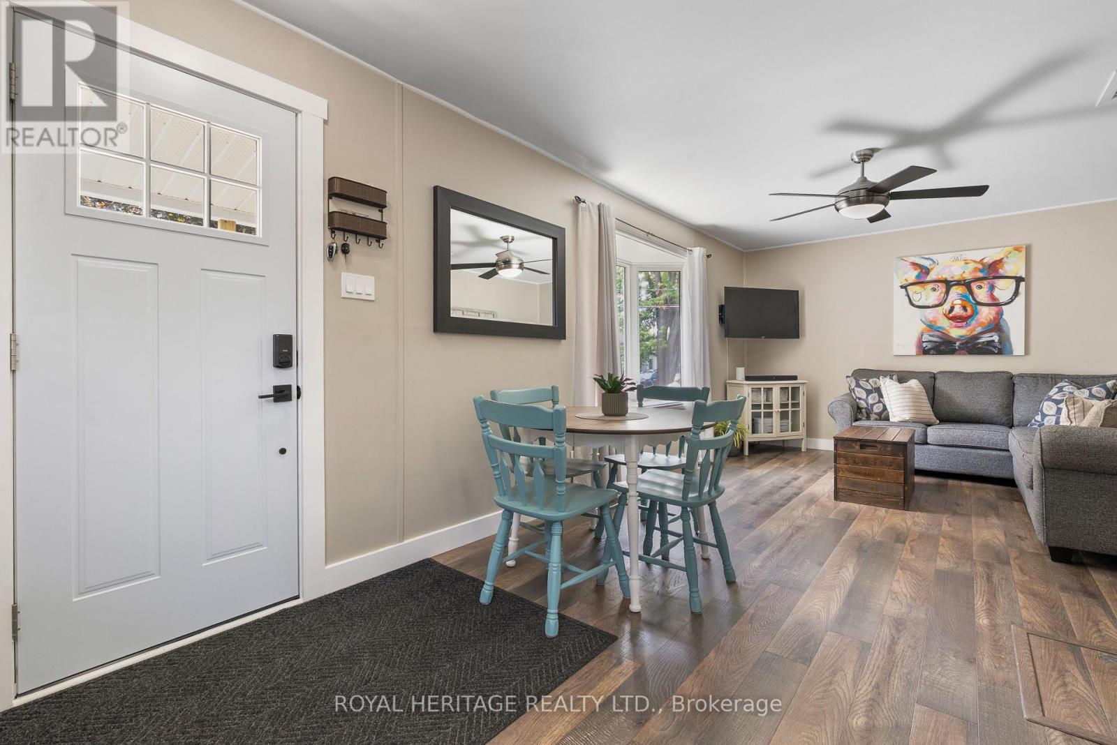 203 Princess Elizabeth Crescent, Kawartha Lakes (Lindsay), Ontario  K9V 1P2 - Photo 7 - X12218549
