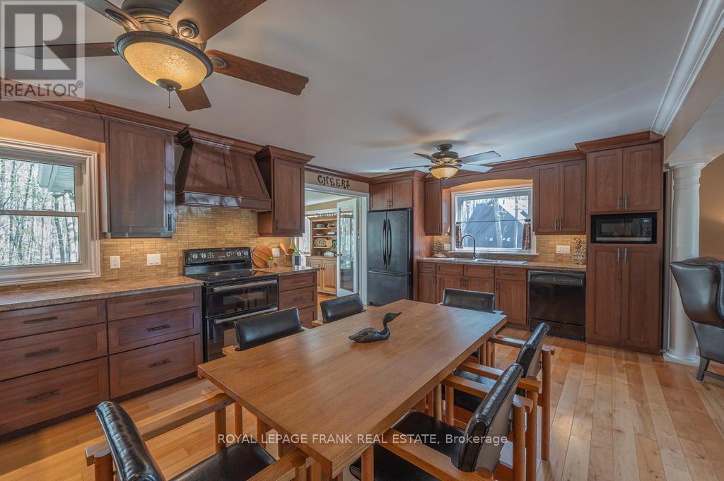 132 Sugarbush Crescent, Trent Lakes, Ontario  K0L 1J0 - Photo 15 - X12218669