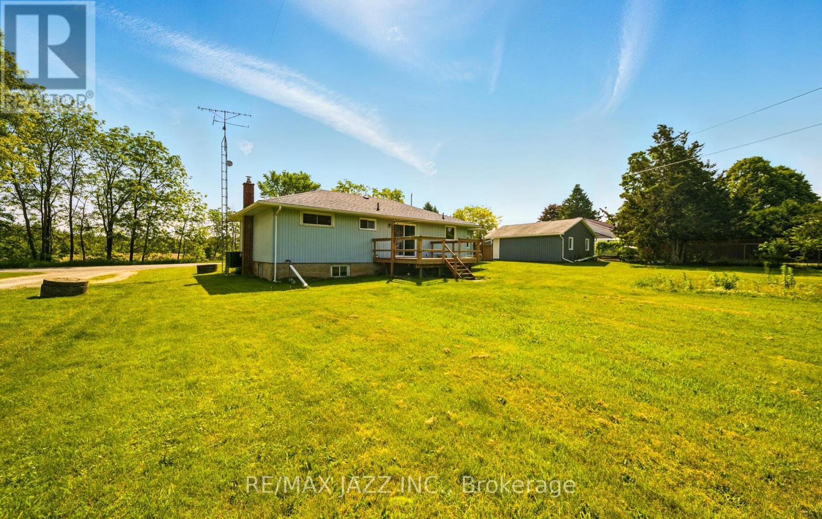 8106 Tinkerville Road, Port Hope, Ontario  L0A 1B0 - Photo 11 - X12218683
