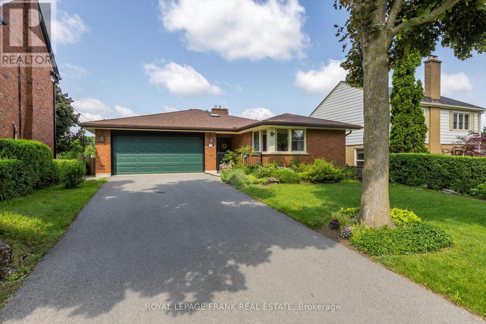 455 Manorhill Avenue, Peterborough Central (Old West End), Ontario  K9J 6H7 - Photo 2 - X12218902