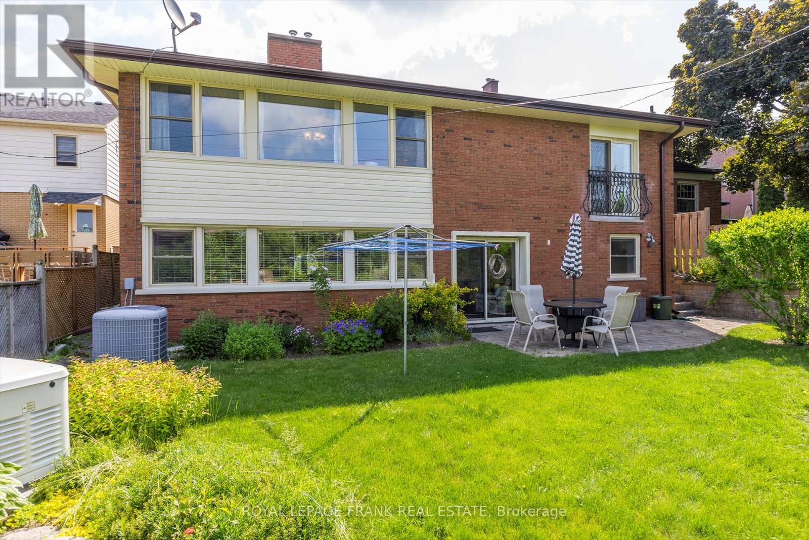 455 Manorhill Avenue, Peterborough Central (Old West End), Ontario  K9J 6H7 - Photo 31 - X12218902