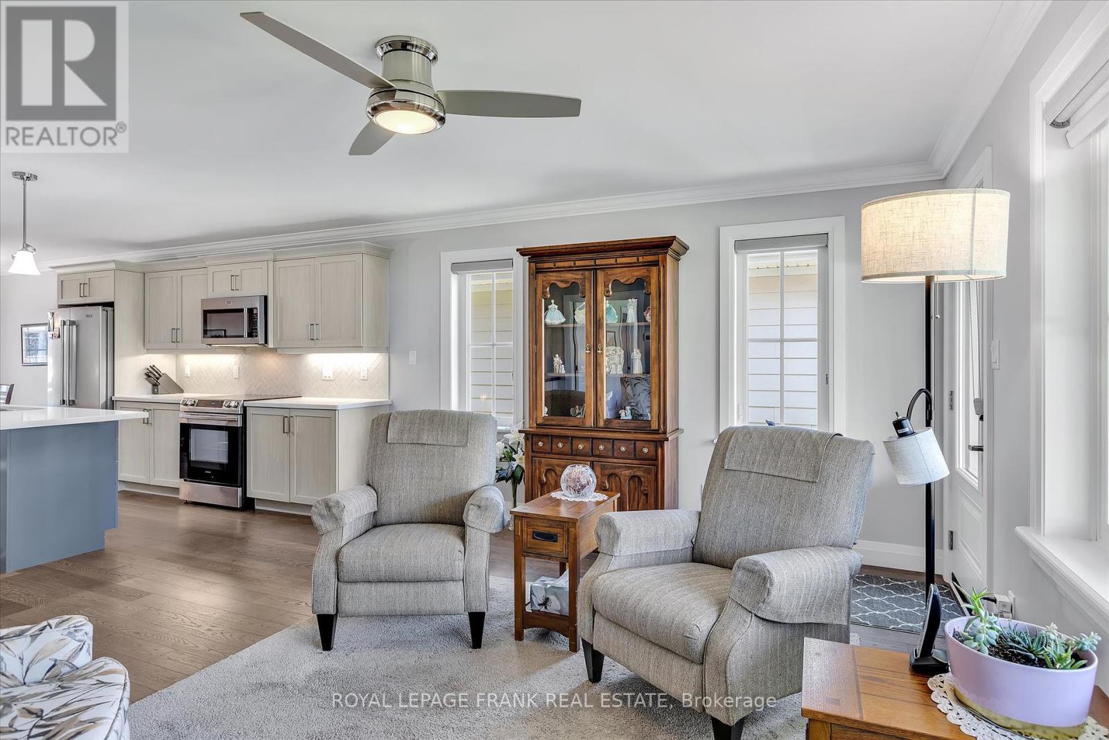 9 Irons Avenue, Selwyn, Ontario  K0L 2H0 - Photo 14 - X12219032