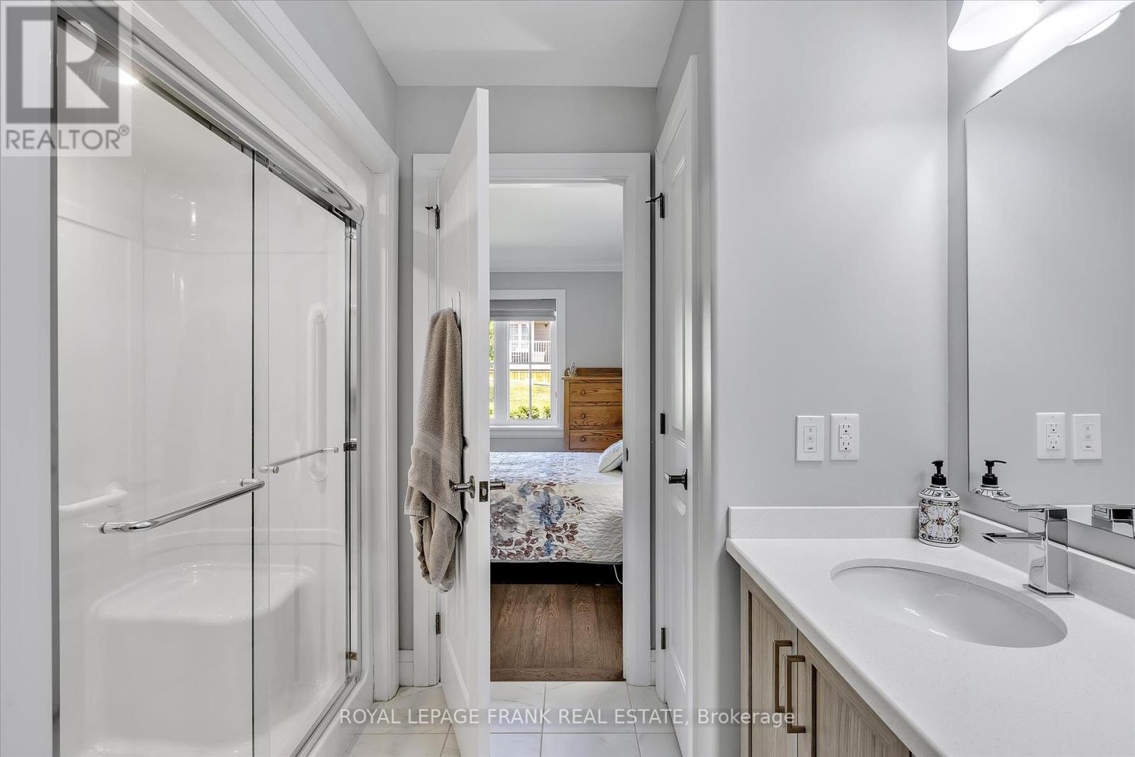 9 Irons Avenue, Selwyn, Ontario  K0L 2H0 - Photo 18 - X12219032