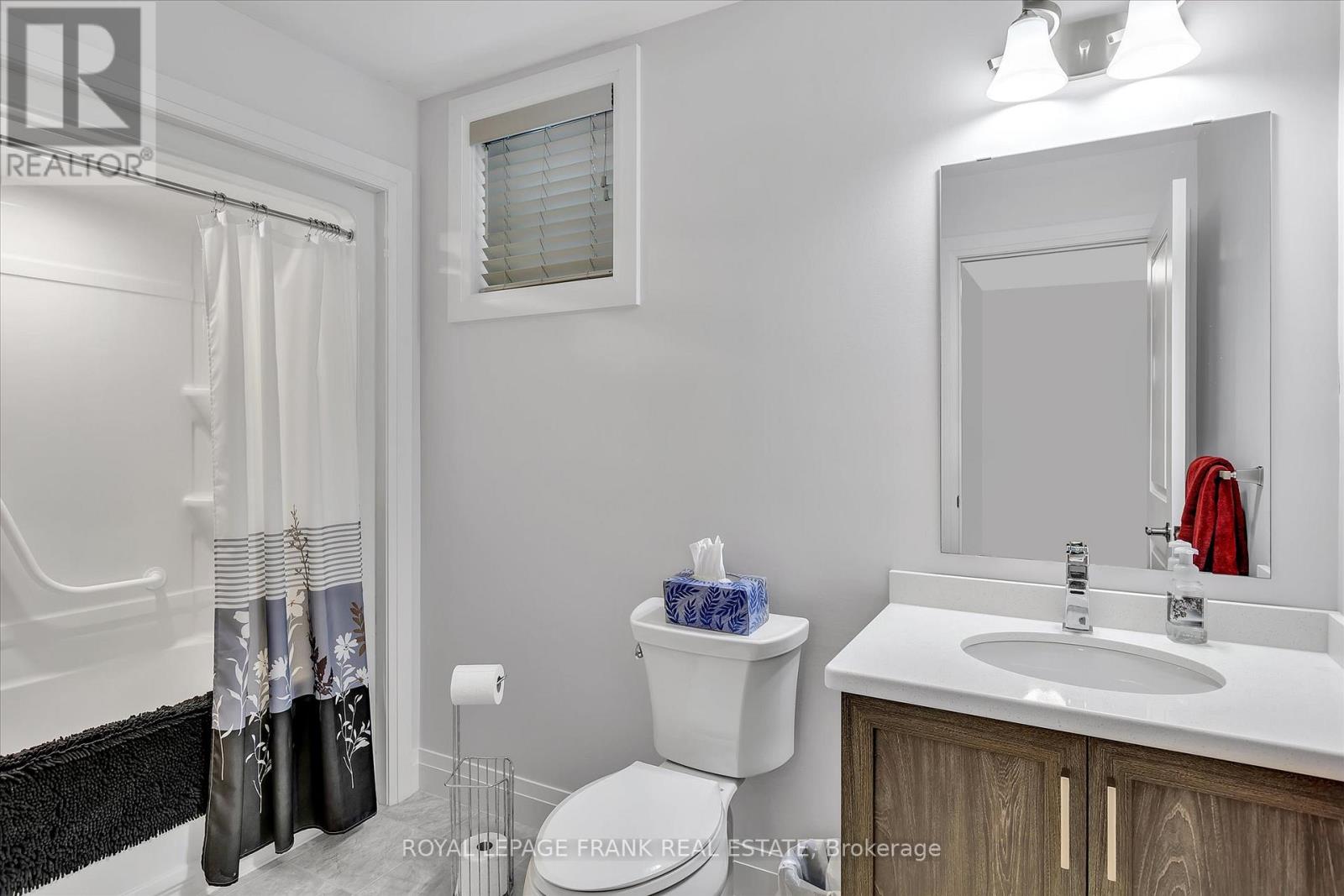 9 Irons Avenue, Selwyn, Ontario  K0L 2H0 - Photo 27 - X12219032