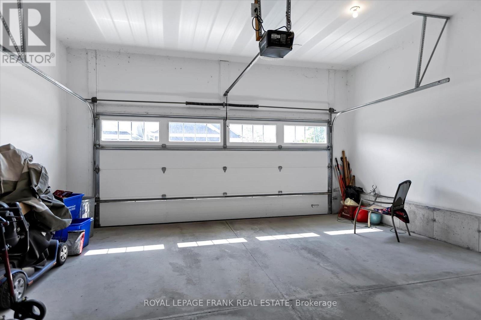 9 Irons Avenue, Selwyn, Ontario  K0L 2H0 - Photo 31 - X12219032