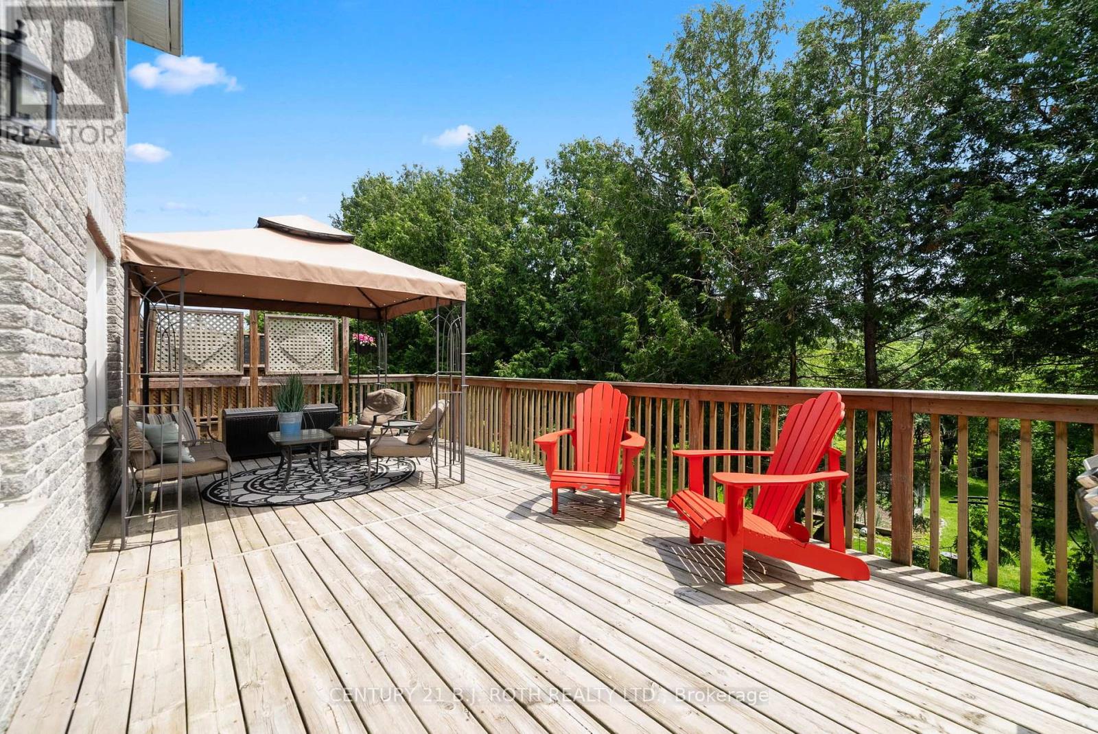 98 Laurent Boulevard, Kawartha Lakes (Lindsay), Ontario  K9V 0G8 - Photo 43 - X12218944