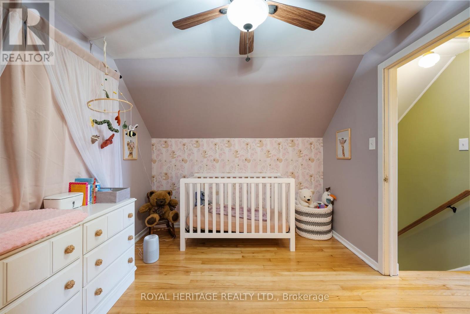 693 Hawley Street, Peterborough South (West), Ontario  K9J 4C7 - Photo 22 - X12219045