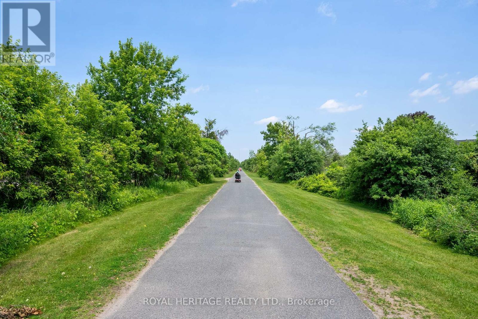 693 Hawley Street, Peterborough South (West), Ontario  K9J 4C7 - Photo 48 - X12219045