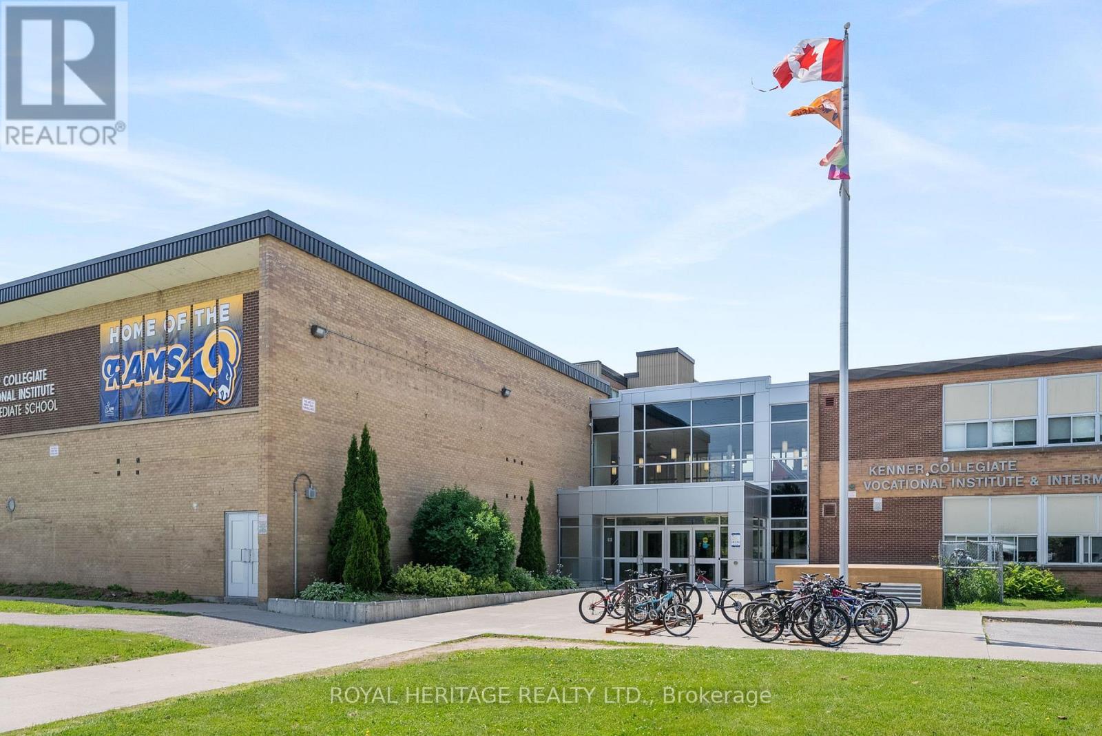 693 Hawley Street, Peterborough South (West), Ontario  K9J 4C7 - Photo 50 - X12219045