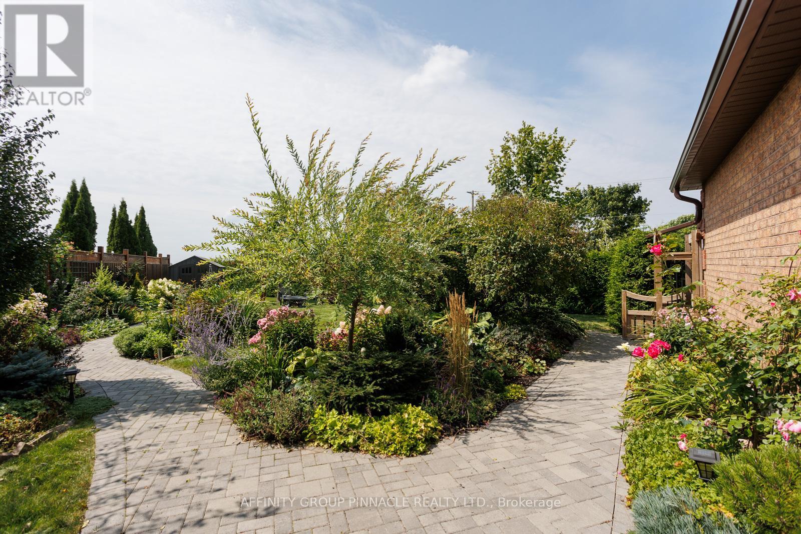 257 St Joseph Road, Kawartha Lakes (Lindsay), Ontario  K9V 6E3 - Photo 41 - X12219344