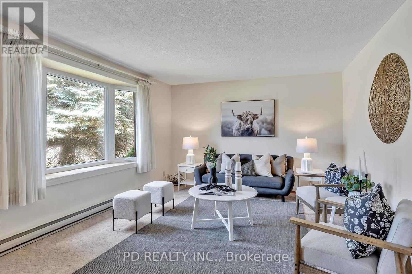 195 Mary Street W, Kawartha Lakes (Lindsay), Ontario  K9V 5N2 - Photo 7 - X12219407