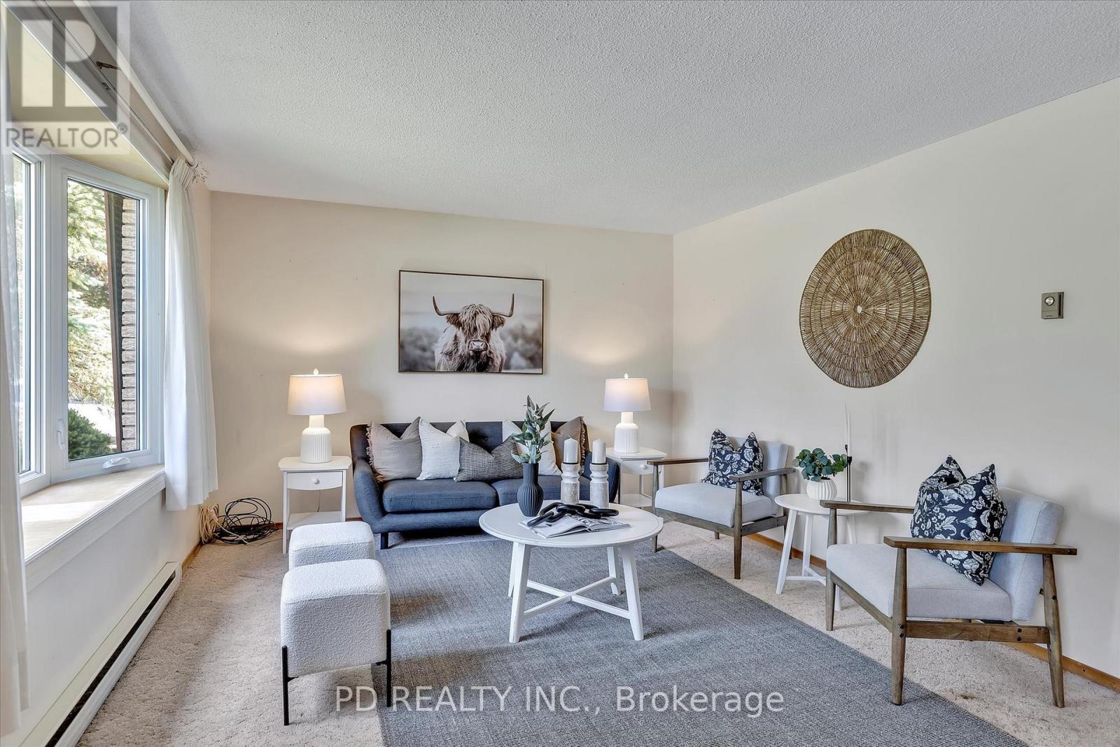 195 Mary Street W, Kawartha Lakes (Lindsay), Ontario  K9V 5N2 - Photo 8 - X12219407