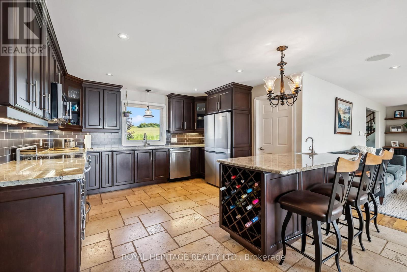 747 Alexander Drive, Selwyn, Ontario  K0L 1T0 - Photo 14 - X12219443