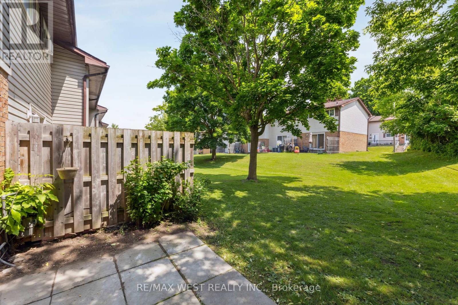 57 - 996 Sydenham Road, Peterborough South (East), Ontario  K9J 7V7 - Photo 47 - X12219221