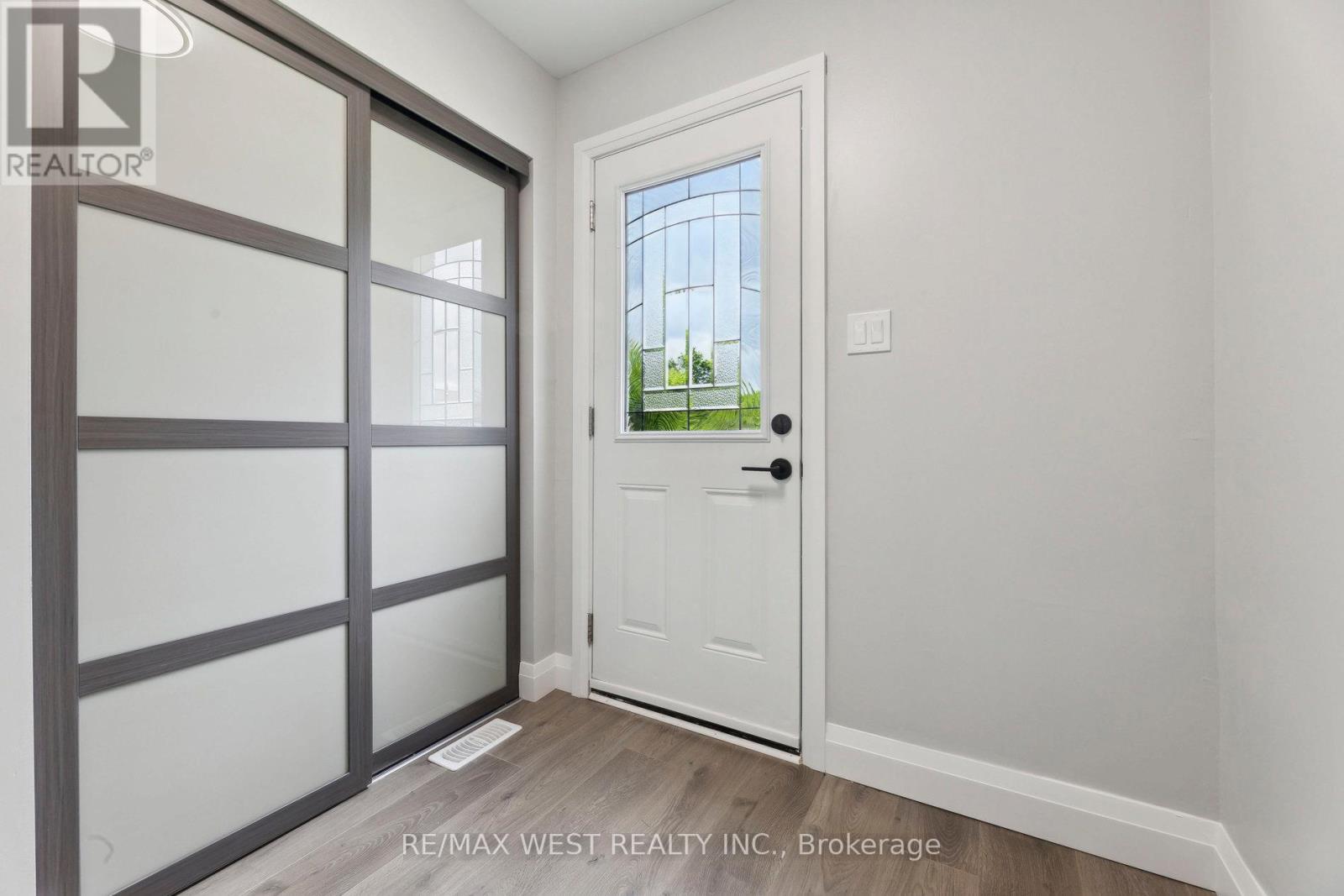 57 - 996 Sydenham Road, Peterborough South (East), Ontario  K9J 7V7 - Photo 6 - X12219221