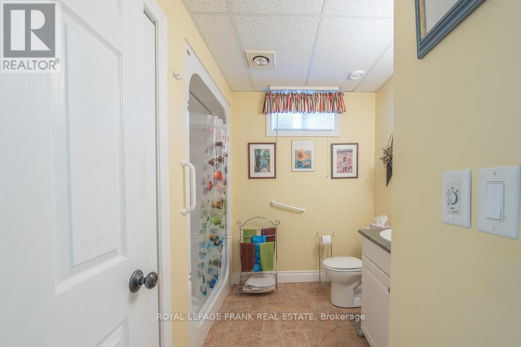 406 Lakehurst Circle Road, Trent Lakes, Ontario  K0L 1J0 - Photo 33 - X12219525