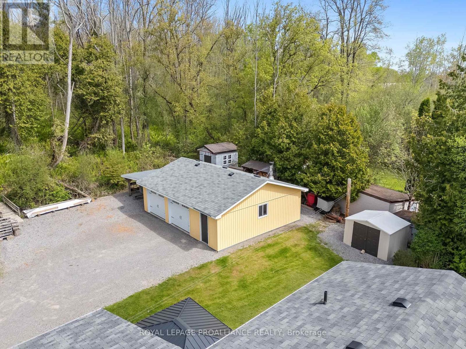 686 North Shore Drive E, Otonabee-South Monaghan, Ontario  K0L 1B0 - Photo 37 - X12219860