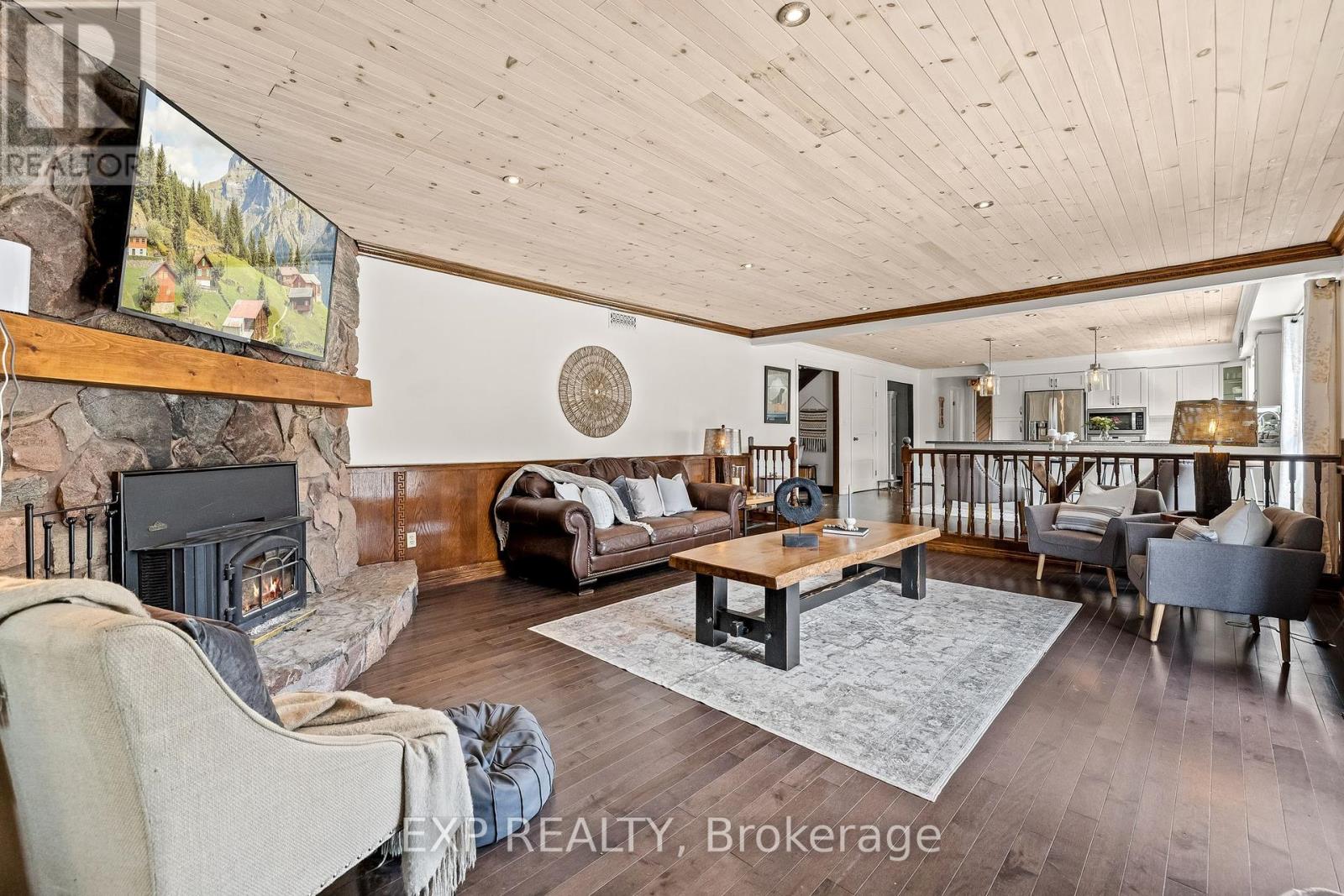 667 Ford Crescent, Cavan Monaghan (Cavan Twp), Ontario  L0A 1C0 - Photo 13 - X12220203