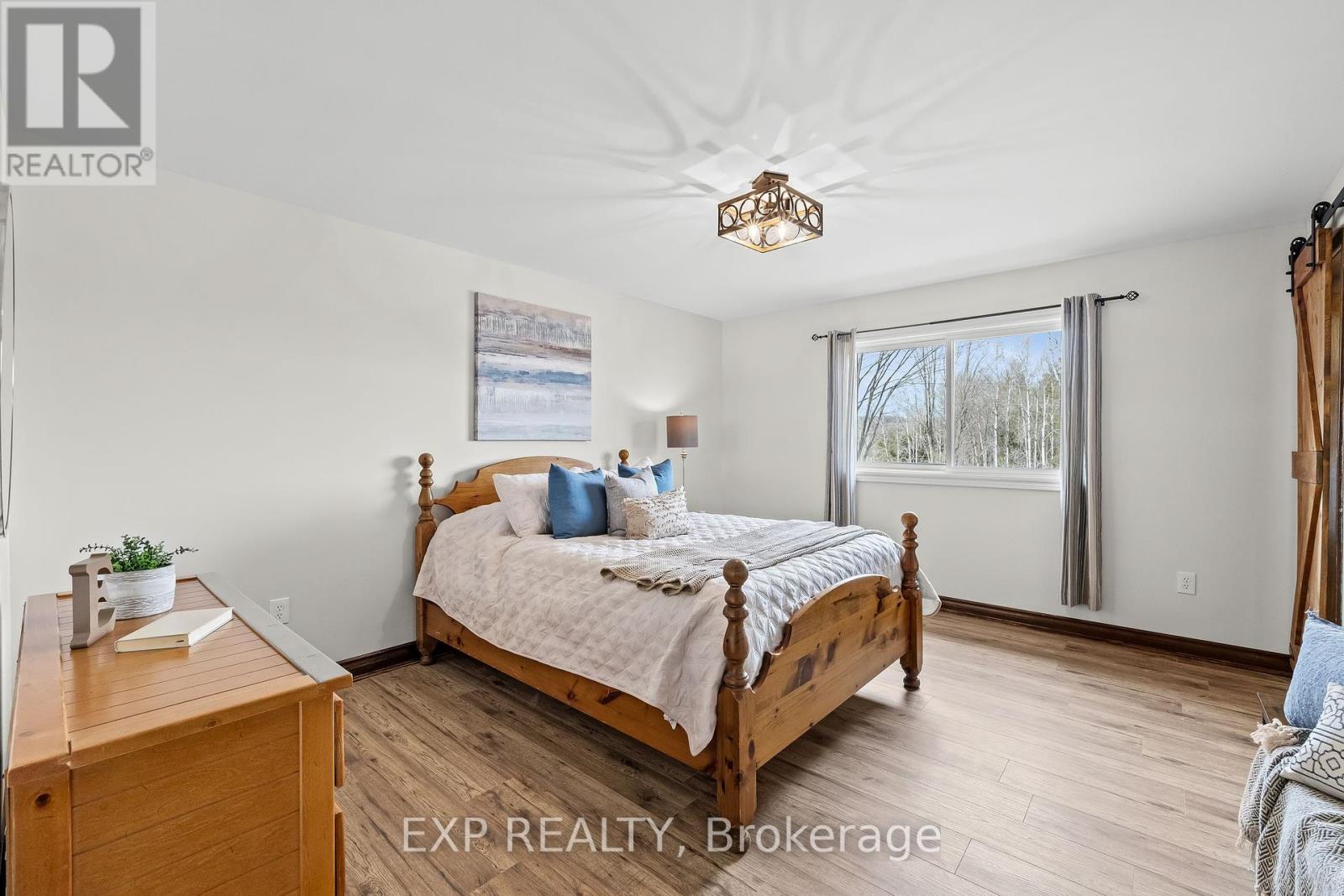 667 Ford Crescent, Cavan Monaghan (Cavan Twp), Ontario  L0A 1C0 - Photo 27 - X12220203