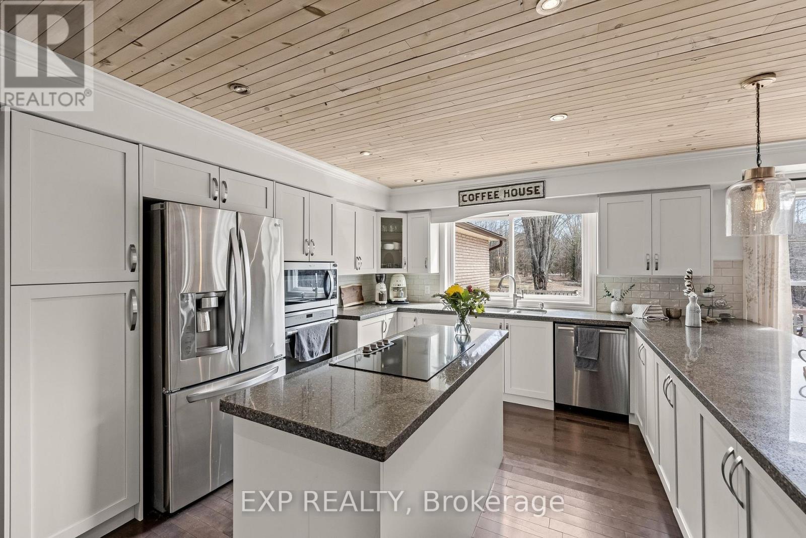 667 Ford Crescent, Cavan Monaghan (Cavan Twp), Ontario  L0A 1C0 - Photo 6 - X12220203