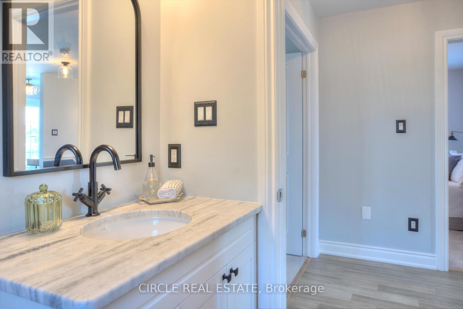15 Veterans Road, Otonabee-South Monaghan, Ontario  K9J 0K1 - Photo 22 - X12220458