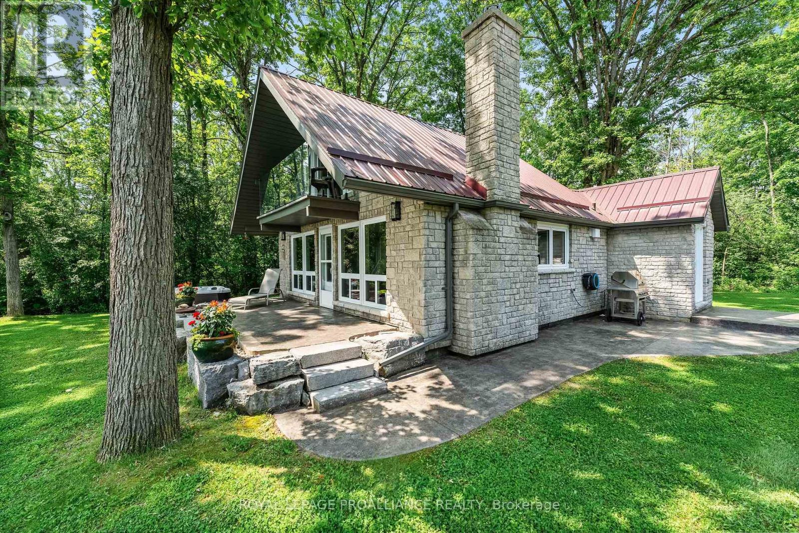52c Lodge Road, Trent Hills, Ontario  K0L 1L0 - Photo 7 - X12220549