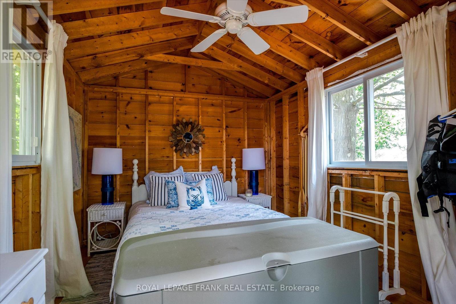112 Big Island, Selwyn, Ontario  K0L 2H0 - Photo 37 - X12220960