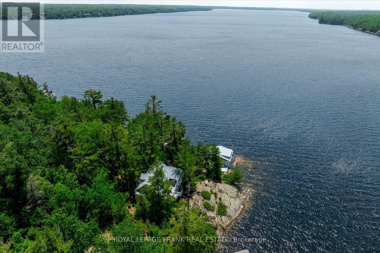 112 Big Island, Selwyn, Ontario  K0L 2H0 - Photo 49 - X12220960