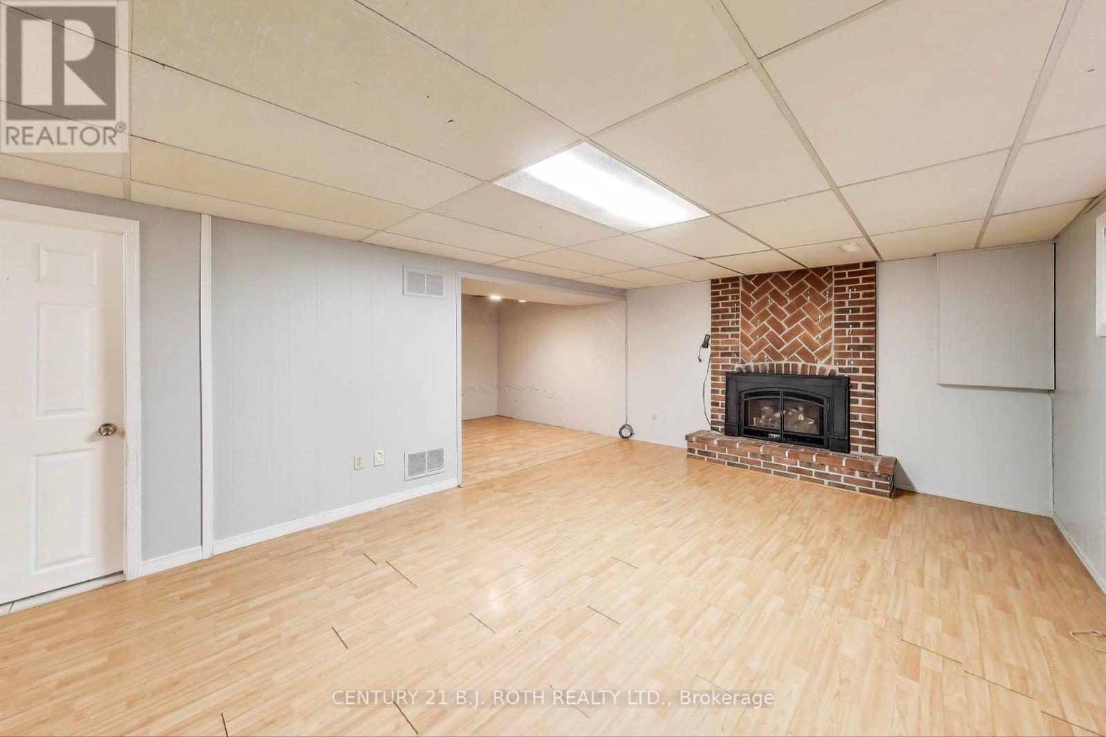 50 Applewood Crescent, Kawartha Lakes (Lindsay), Ontario  K9V 4X6 - Photo 20 - X12220962