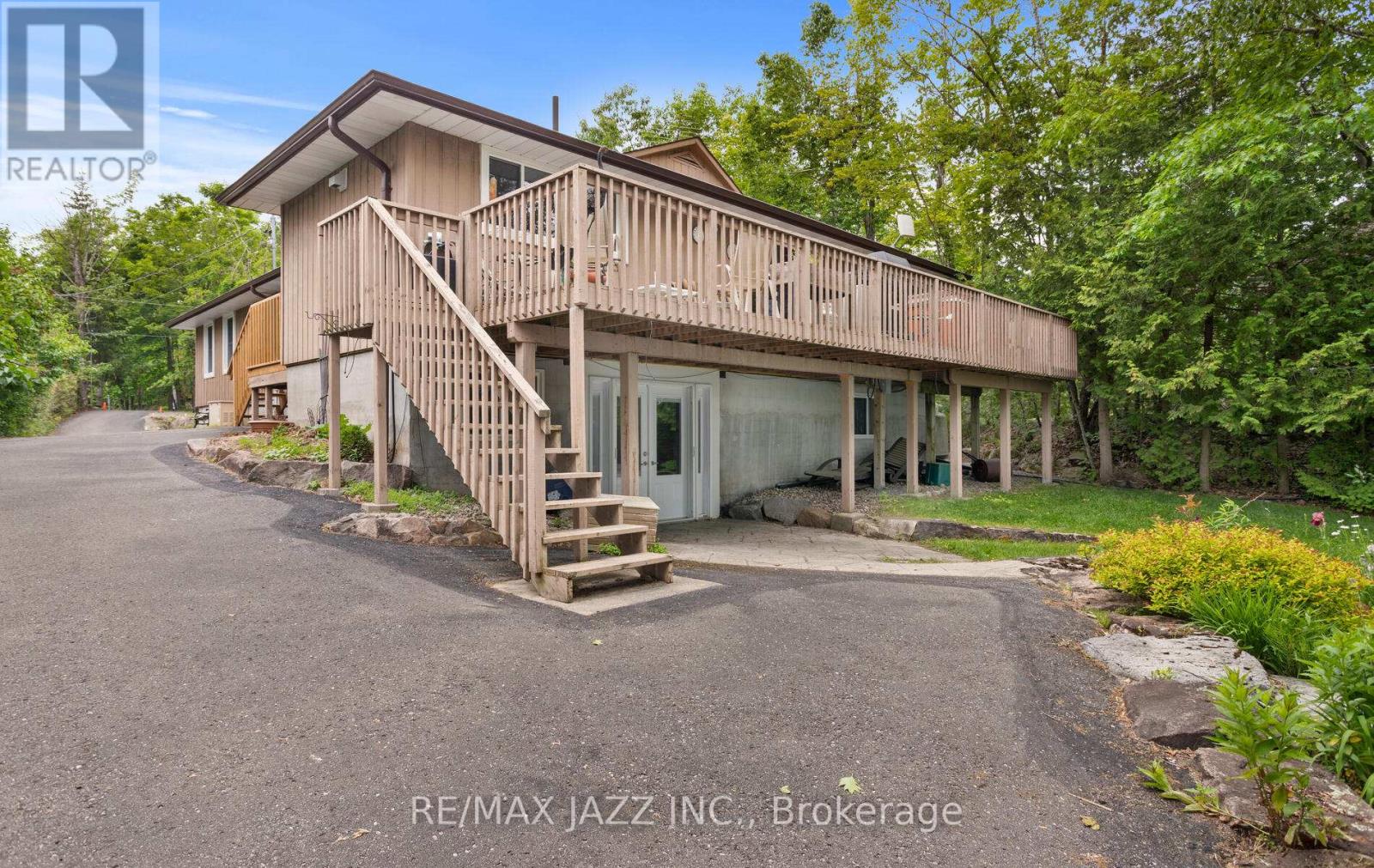 341 Elbow Point Road, Trent Lakes, Ontario  K0L 1J0 - Photo 38 - X12221210
